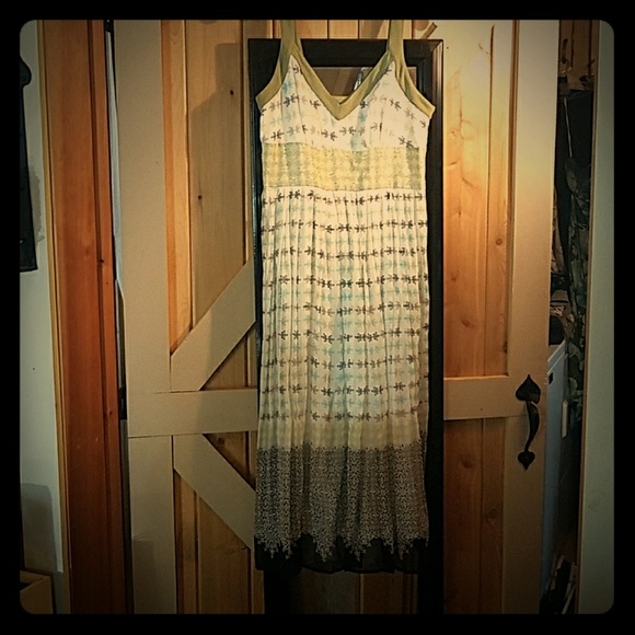 Robbie Bee Silk Dress - Picture 1 of 6